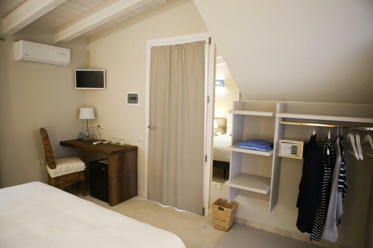 Avion B&B Elmas Exterior foto